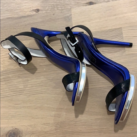 Heels - Picture 3 of 8